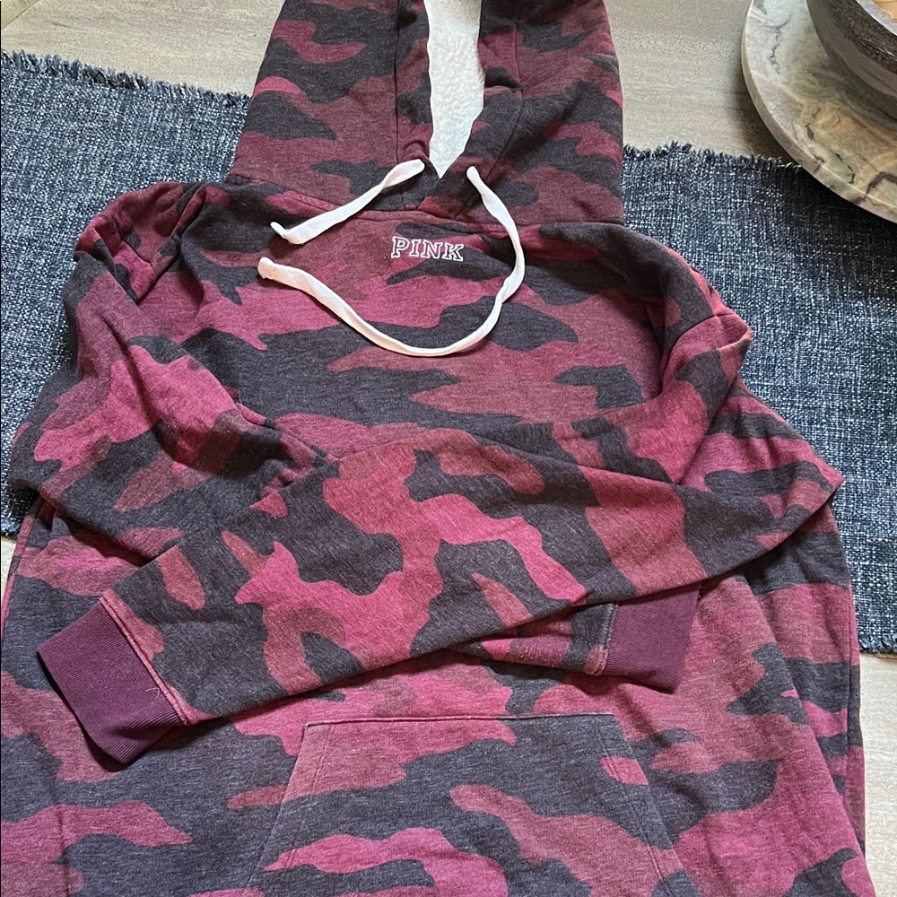 PINK Victoria's Secret Sequin Logo Camouflage Hoodie - Picture 3 of 5